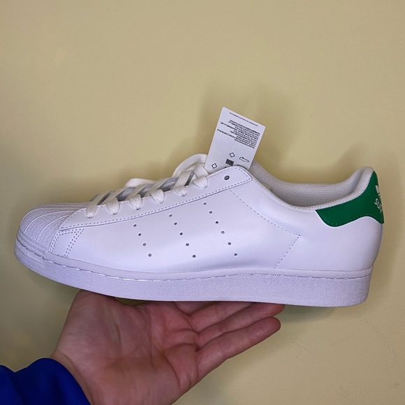 Adidas Superstans - Picture 1 of 9